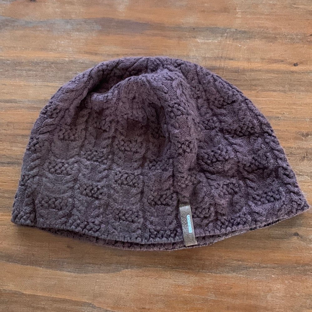 Burton snowboards knit winter hat